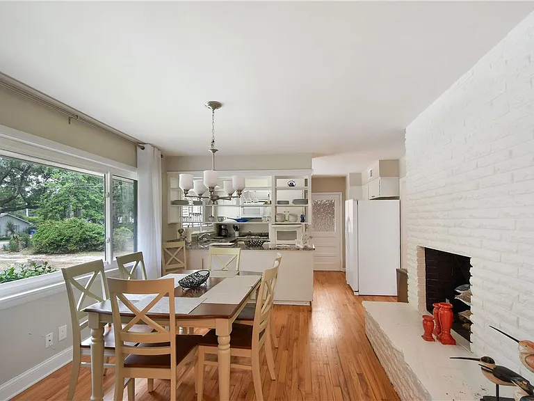106 Dodge Rd — Photo 10