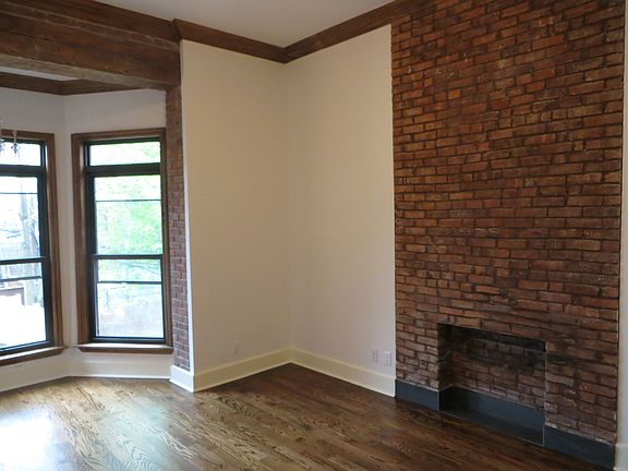 4th image of 292 Greene Ave #2