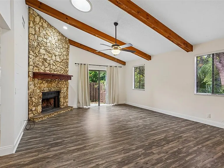 325 Timberline Trl — Photo 13