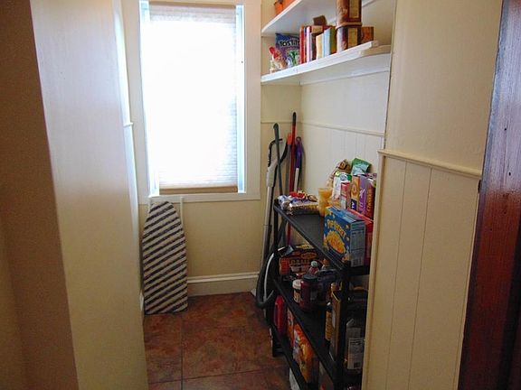 4th image of 74 Taylor St #1
