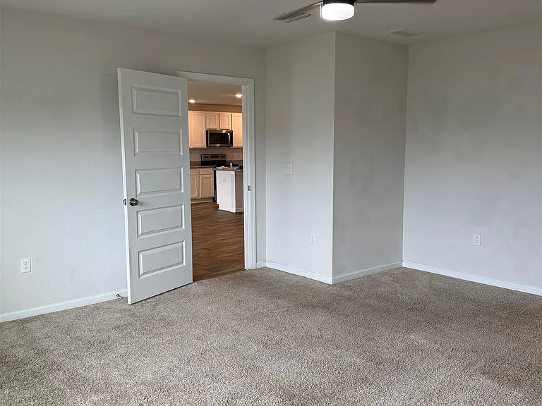 5628 Fulcina Ct — Photo 18