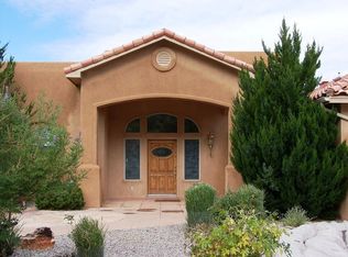 43 Desert Sky Rd SE, Albuquerque, NM 87123