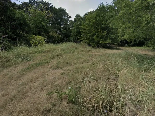 3601 Sidney St, Dallas, TX 75210