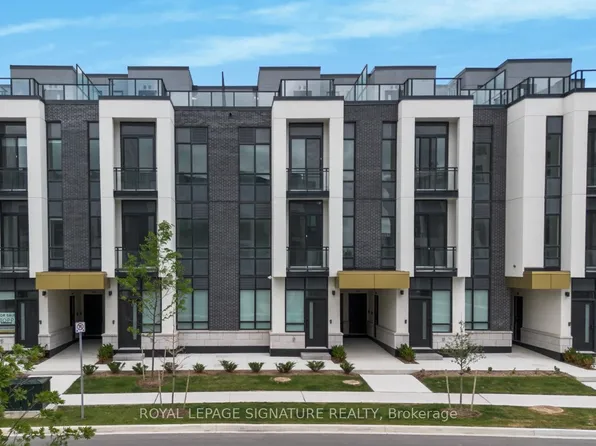 3025 Trailside Dr #144, Oakville, ON L6M 0Z4