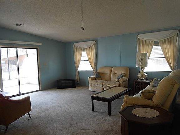 4th image of 4 Sea Fern Dr