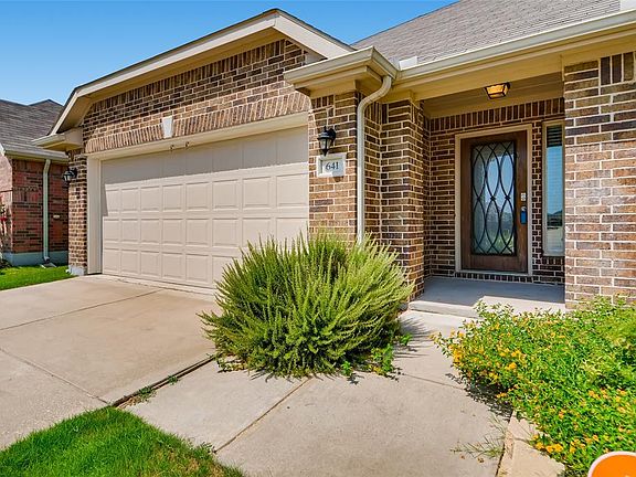 3rd image of 641 Kinghaven Dr