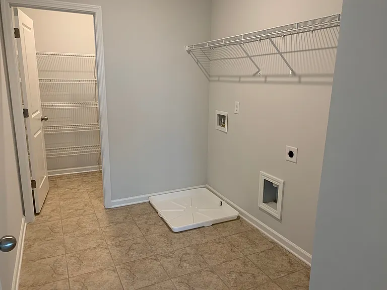 3561 Creek Holw — Photo 5