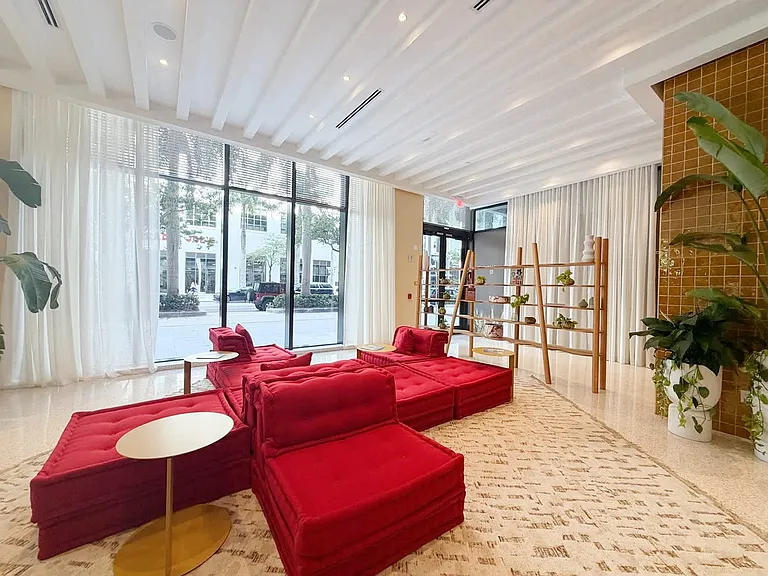 Building's Lounge