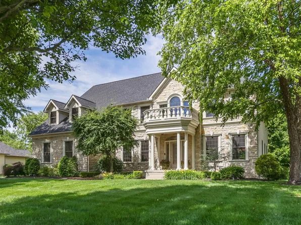 13715 Violet Meadows Blvd, Pickerington, OH 43147