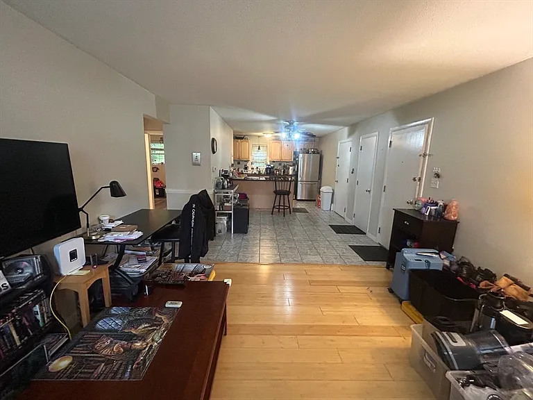 35 Arlington St #1 — Photo 4