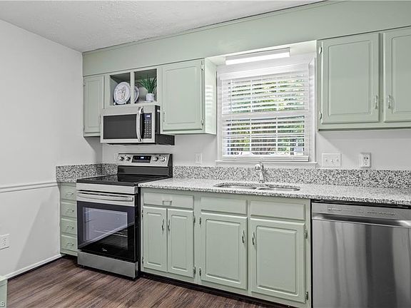 5th image of 2636 Saint Johns Pl
