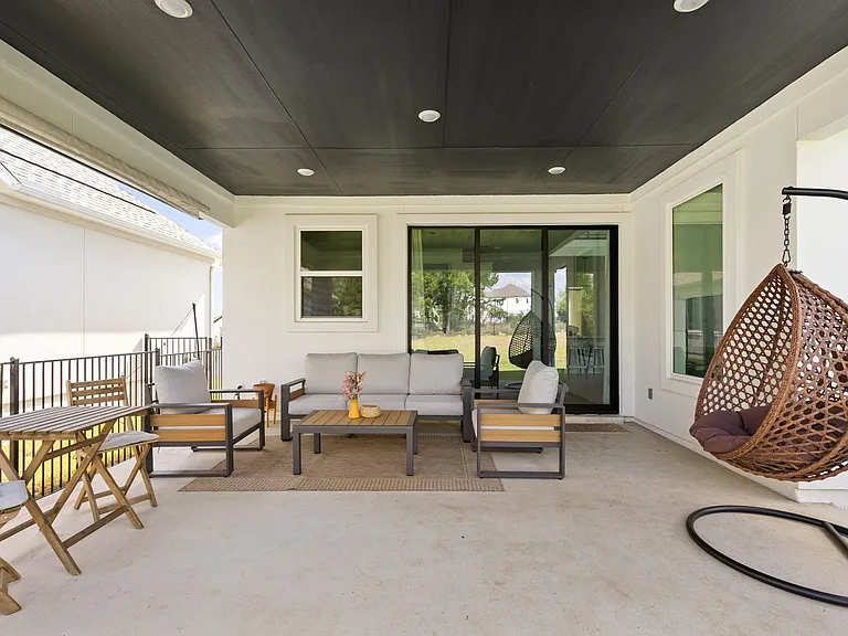 2132 Cavara Cv — Photo 33