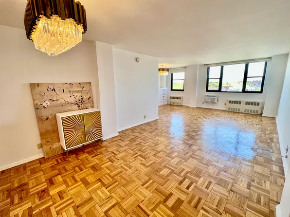 1360 Ocean Parkway image 1 of 17