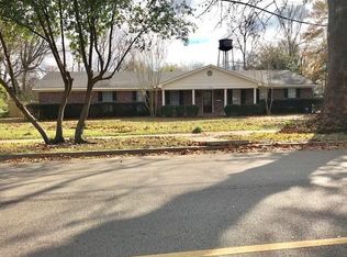 105 California Ave, Leland, MS 38756