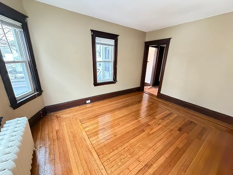 84 Charlesbank Rd — Photo 7