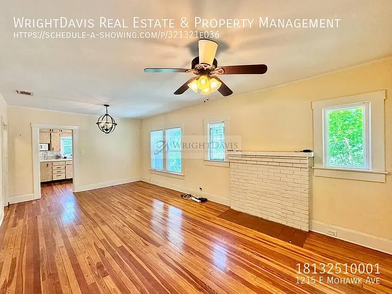 1215 E Mohawk Ave — Photo 2