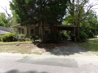 1213 Thomas St, Waycross, GA 31501