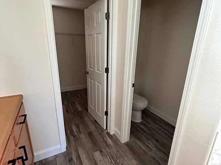 742 Stonehaven Loop — Photo 10