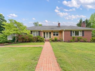 210 N Rockview Dr, Greenville, SC 29609