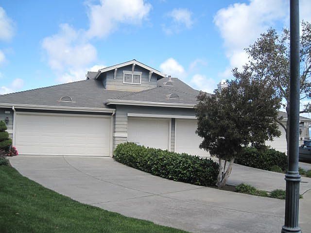 1st image of 111 Golden Eagle Ln