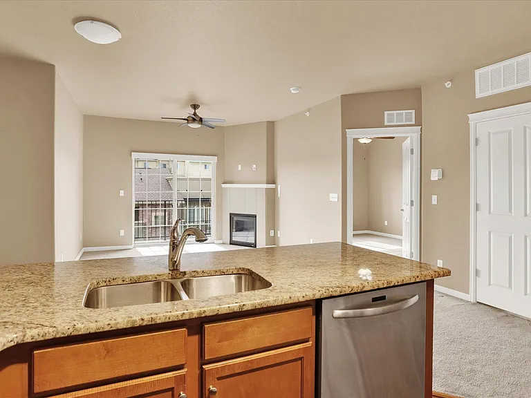 1144 Rockhurst Dr #401 — Photo 11