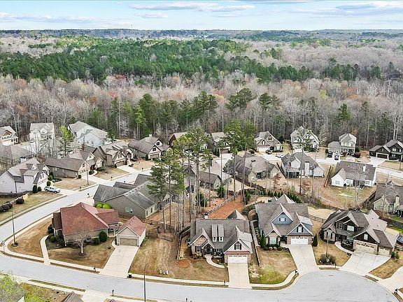 4th image of 39 Stockton Pl