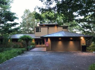 3316 Emmert St, Shoreview, MN 55126