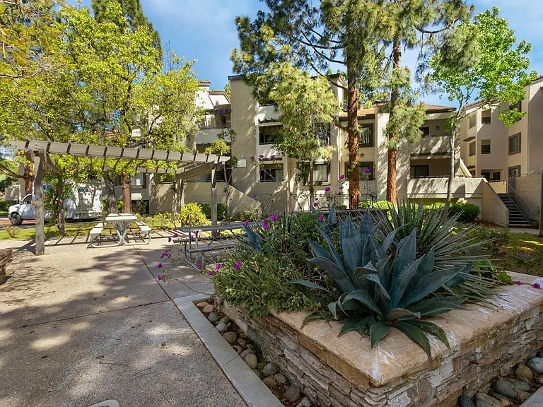 880 E Fremont Ave #207 — Photo 5