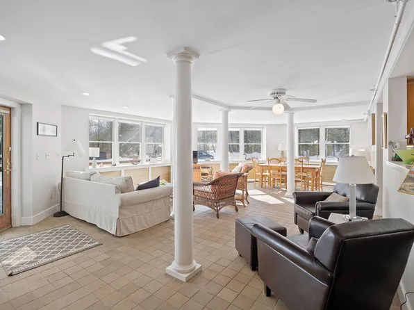 47 Randall Avenue #1A, Old Orchard Beach, ME 04064