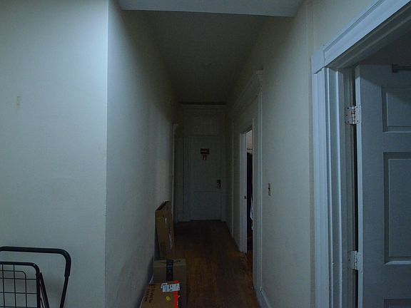 4th image of 103 Hemenway St APT 3