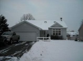 112 Valhalla Dr NE, Poplar Grove, IL 61065