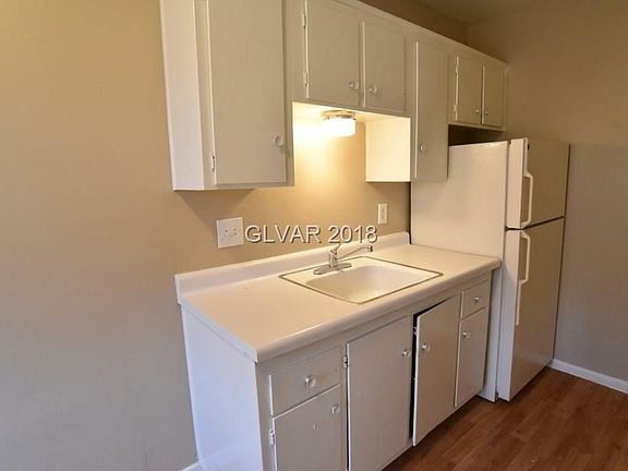 4th image of 4152 Silver Dollar Ave APT 6