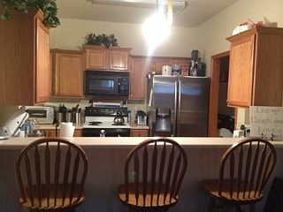2nd image of 906 SW 36th St