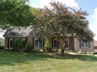 400 Tranquill Ln, Clarksville, TN 37043