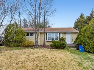 122 Ackerman Ave, Emerson, NJ 07630