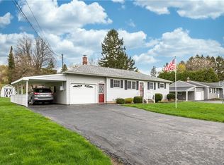2806 E Rude St, Weedsport, NY 13166