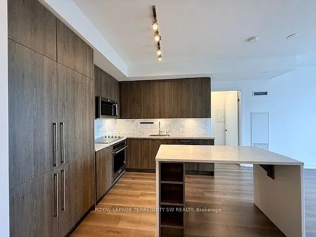 38 Iannuzzi St #1610 — Photo 6