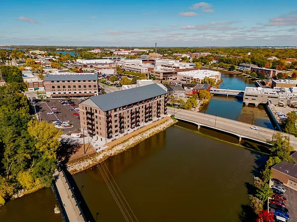 Wright & Wagner Lofts - Riverfront — Photo 1