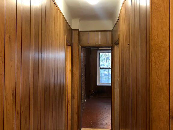 5th image of 4 Dartmouth St APT 8