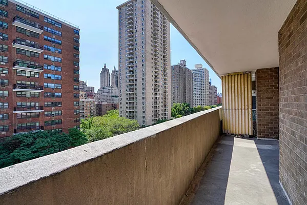 Sold by Keller Williams NYC | media 22