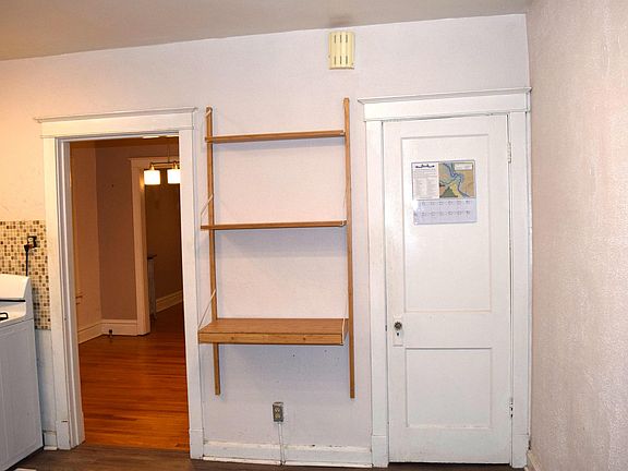 5th image of 2119 Alfred Ave Floor 1