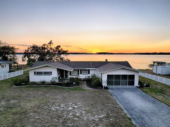 33648 Picciola Dr, Fruitland Park, FL 34731