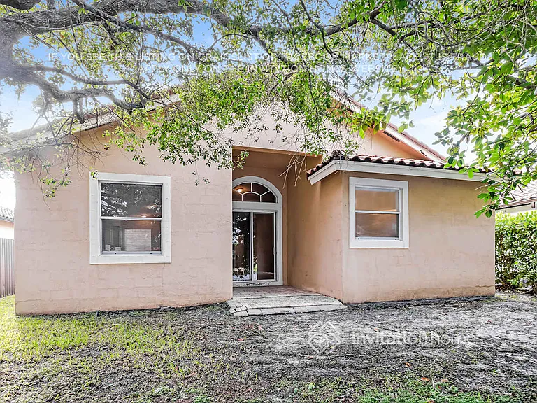 5221 SW 141st Ave — Photo 16