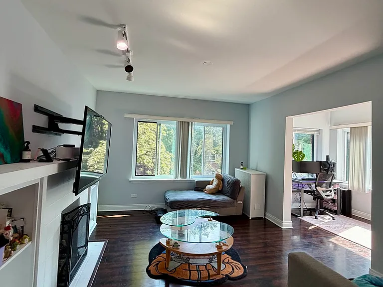 906 W Sunnyside Ave #2A — Photo 2
