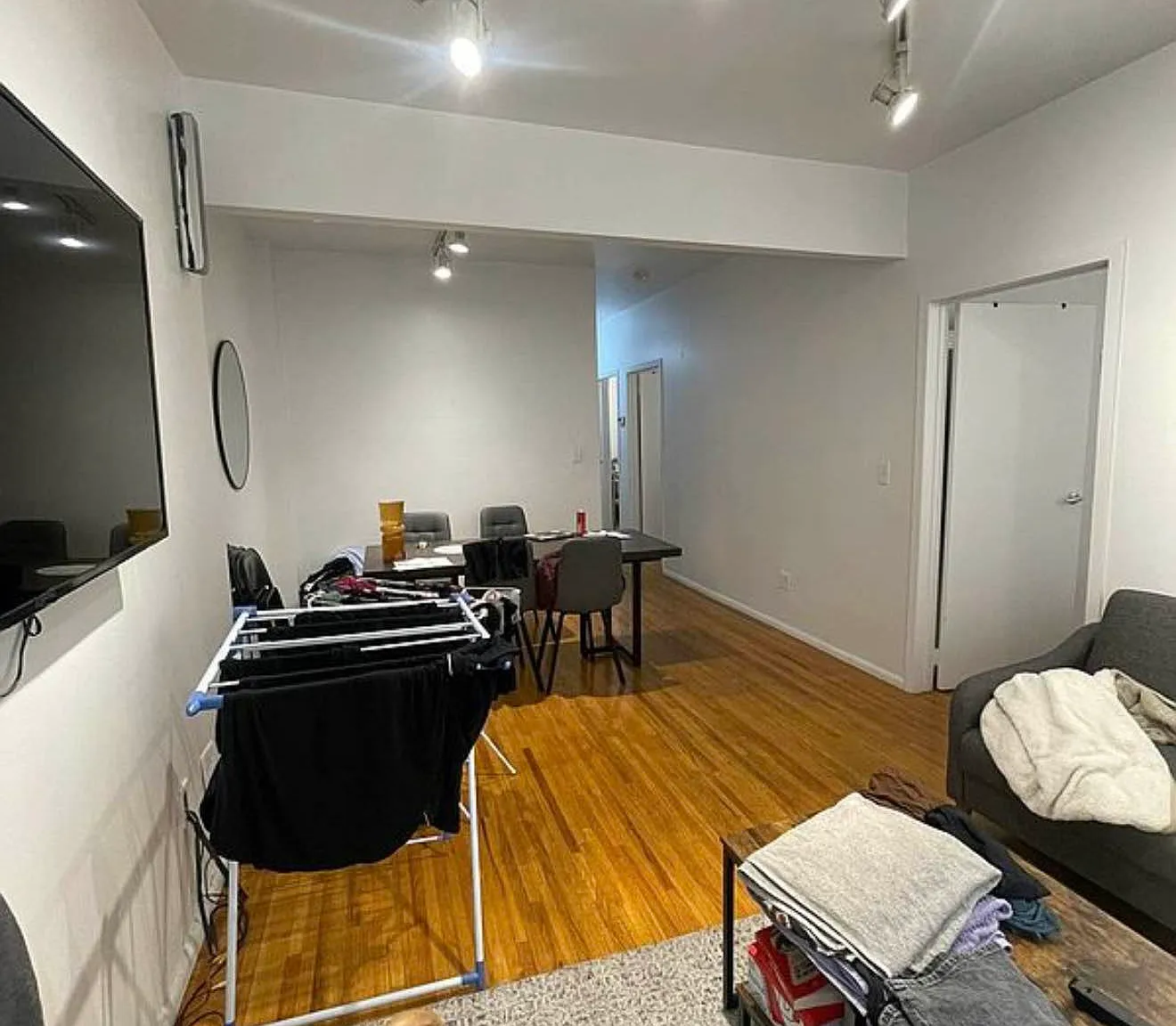 415 West 52nd Street — Photo 2