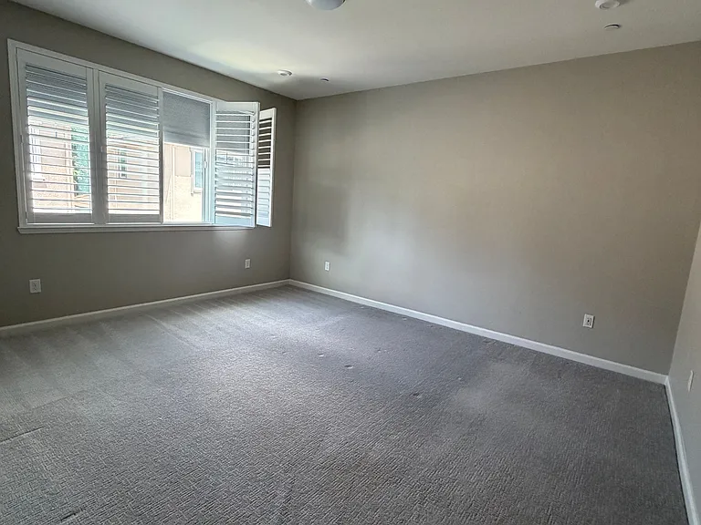 700 Apricot Cir — Photo 15