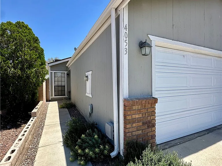4053 Broadriver Dr — Photo 26