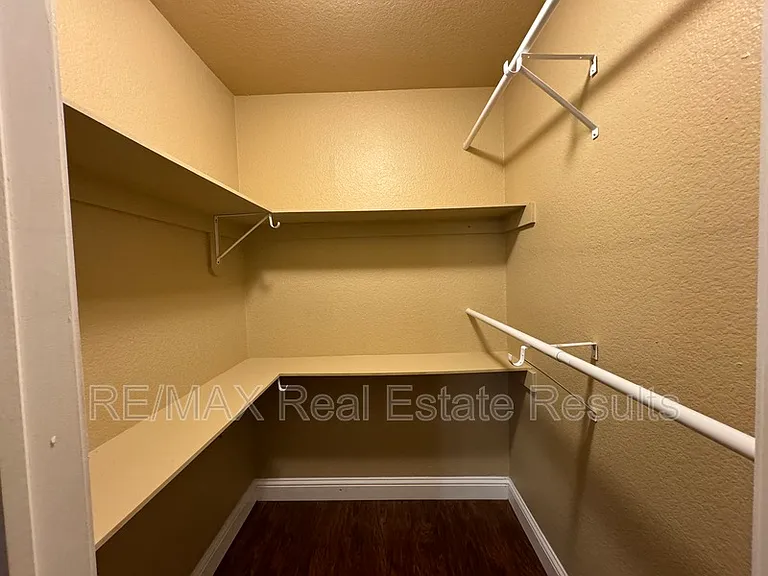 1523 N Dawn Dr — Photo 14
