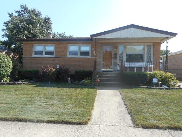 1st image of 228 Cherry Ln