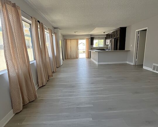 5th image of 905 S Bedford St APT 1